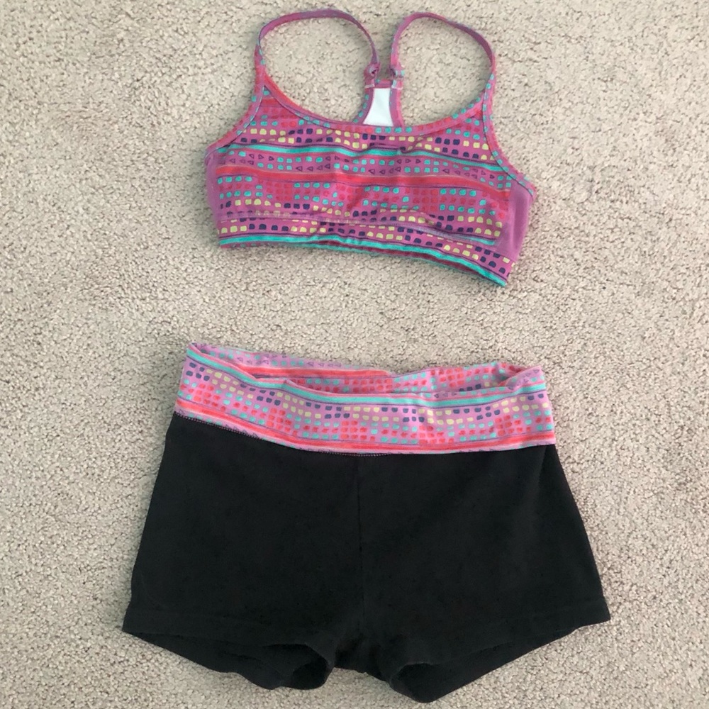 Aerie sports bra and shorts set Small